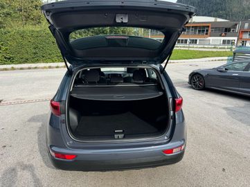 Car image 37