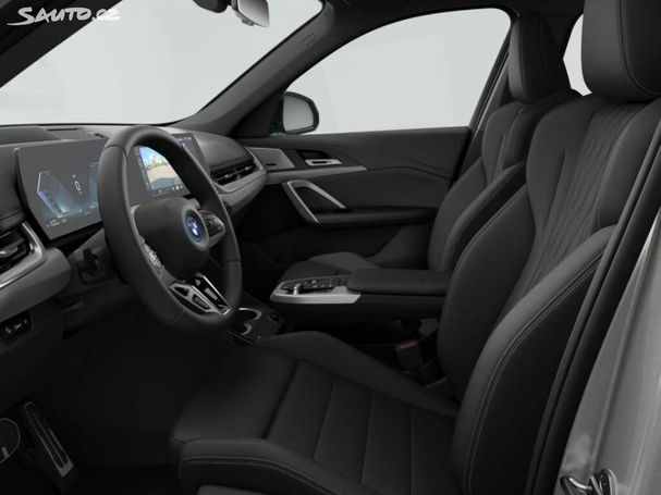 BMW X1 xDrive30e 240 kW image number 3