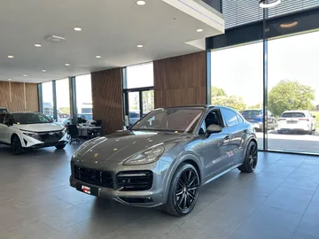 Car image 28