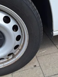 Car image 35
