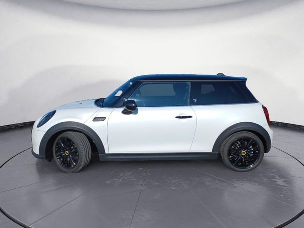 Mini Cooper SE Mini Yours Trim 135 kW image number 3