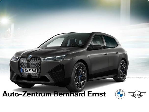 BMW iX xDrive50 385 kW image number 1