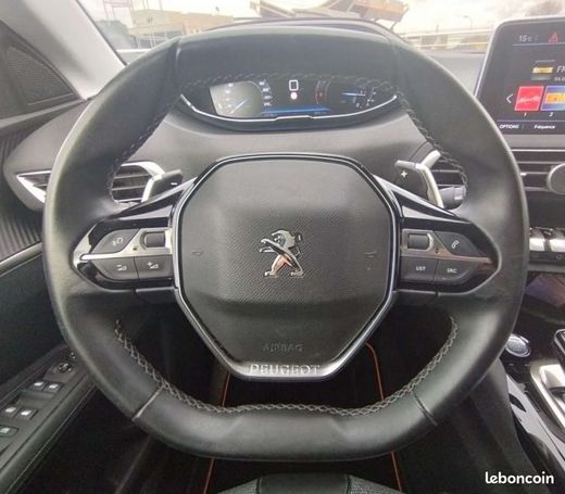 Peugeot 3008 BlueHDi 130 Allure 97 kW image number 17