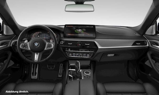 BMW 530d Touring xDrive 210 kW image number 3