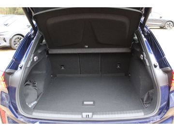 Car image 32