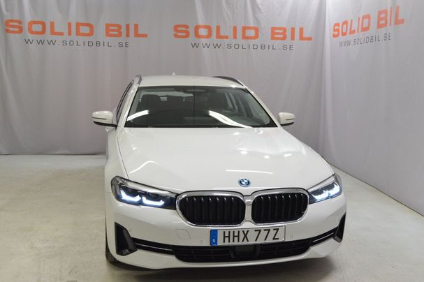 BMW 530 Touring xDrive 216 kW image number 3