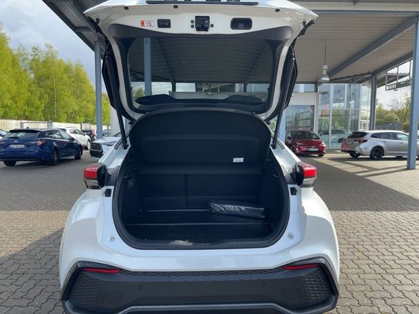 Toyota C-HR 2.0 GR Sport 164 kW image number 13