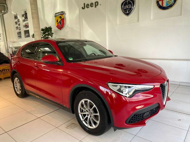 Alfa Romeo Stelvio 2.2 Diesel 118 kW image number 1