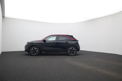 Car image 22