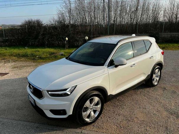 Volvo XC40 D3 Geartronic 110 kW image number 2