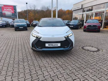 Car image 3