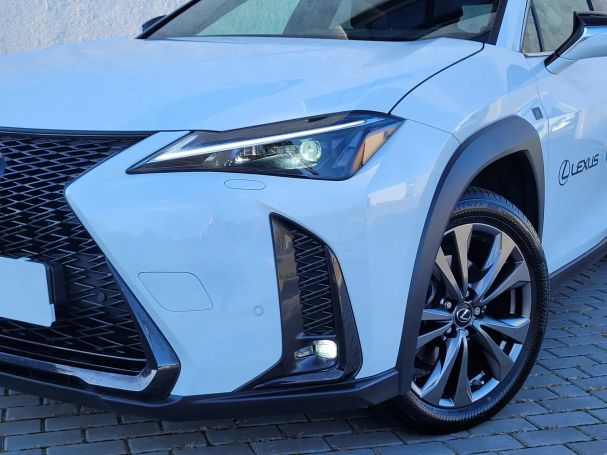 Lexus UX 135 kW image number 8