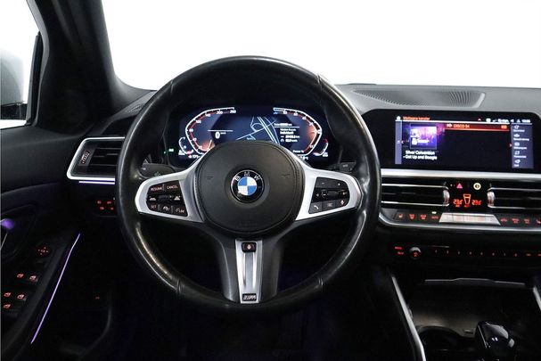 BMW 320d Touring xDrive 140 kW image number 4