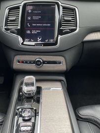 Car image 37