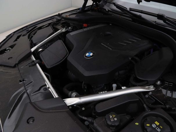 BMW 520i 135 kW image number 4