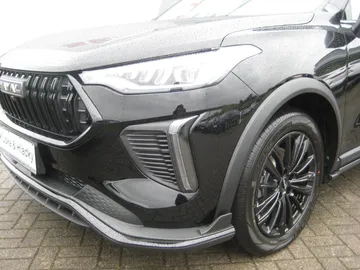 Car image 25