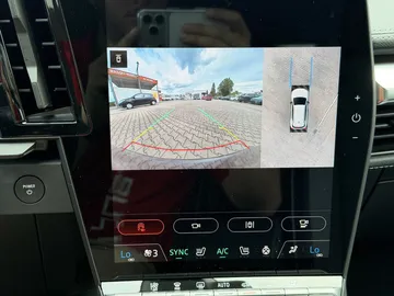 Car image 36