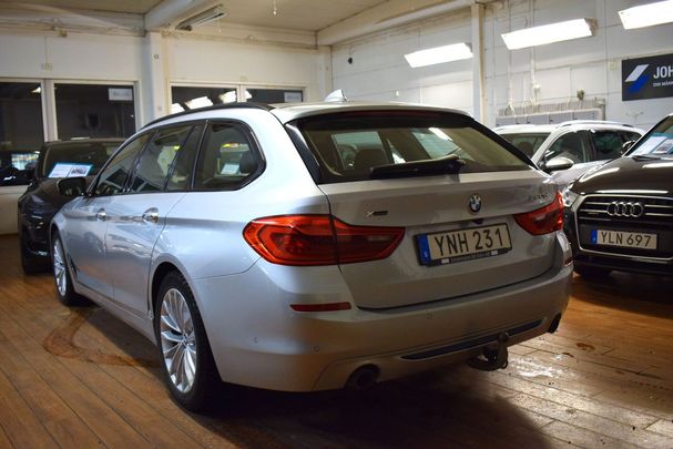 BMW 520d Touring xDrive Sport Line 140 kW image number 2