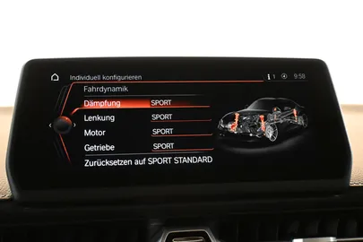 Car image 38