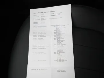 Car image 40