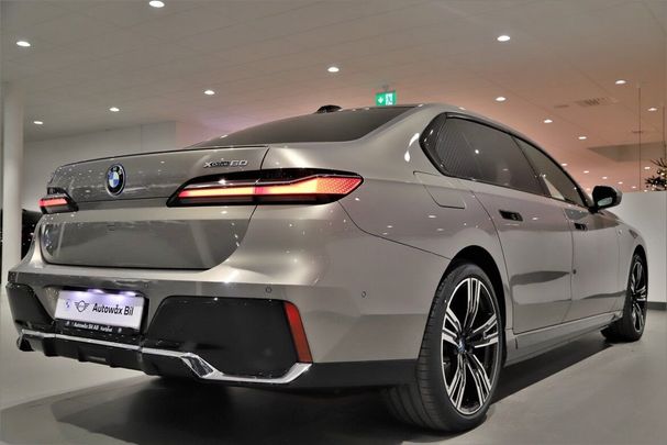 BMW i7 xDrive60 Pro 405 kW image number 9