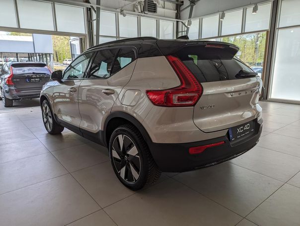 Volvo XC40 Recharge Pure Electric Plus 185 kW image number 7