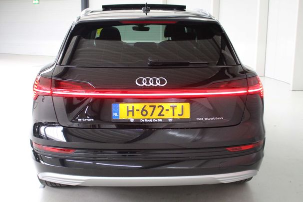 Audi e-tron 50 quattro 230 kW image number 2