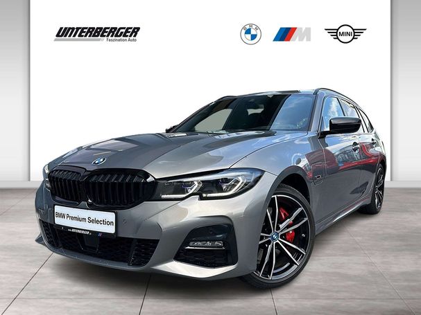 BMW 330e Touring M xDrive 214 kW image number 1