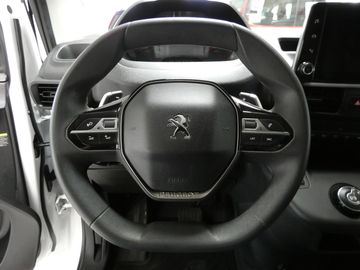 Car image 45