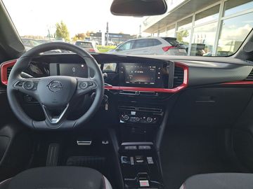 Car image 13