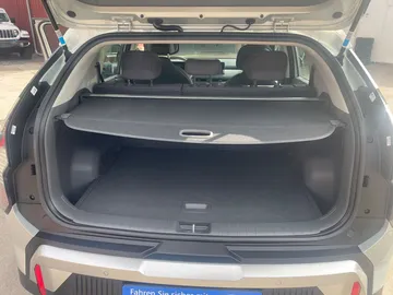 Car image 45