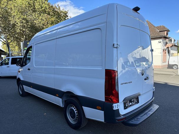 Mercedes-Benz Sprinter 317 CDI RWD 125 kW image number 4