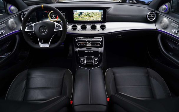 Mercedes-Benz E 63 AMG S 4Matic 450 kW image number 7