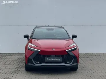 Car image 3