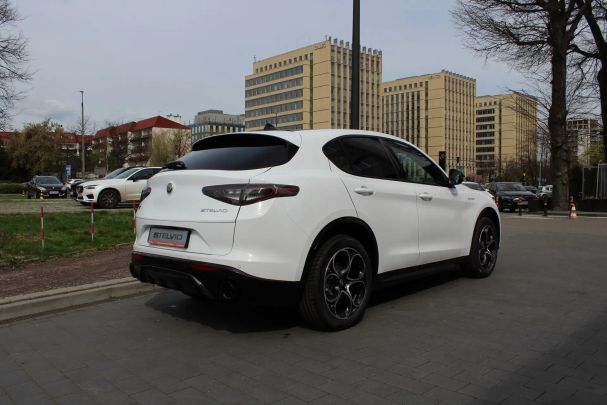 Alfa Romeo Stelvio 2.0 Turbo Q4 206 kW image number 3