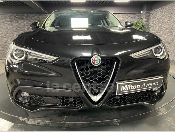 Alfa Romeo Stelvio 2.2 AT8 Q4 Super 140 kW image number 18