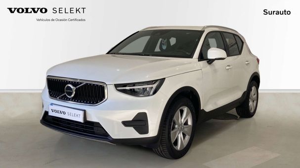 Volvo XC40 AWD 120 kW image number 1