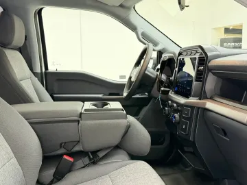 Car image 31