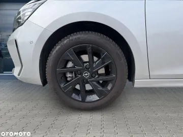 Car image 27