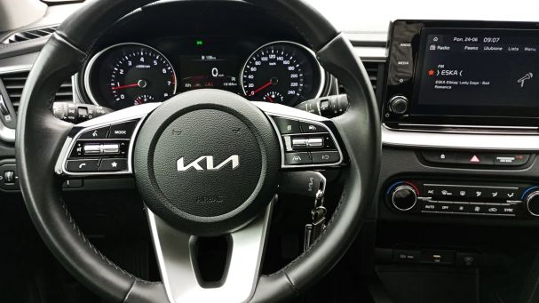 Kia XCeed 1.5 T-GDI 118 kW image number 21