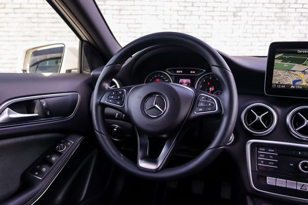 Mercedes-Benz A 160 75 kW image number 20