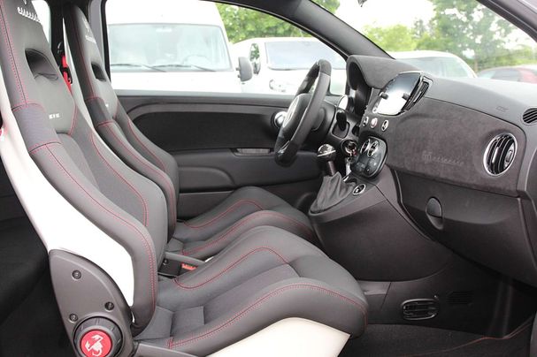 Abarth 695 132 kW image number 13