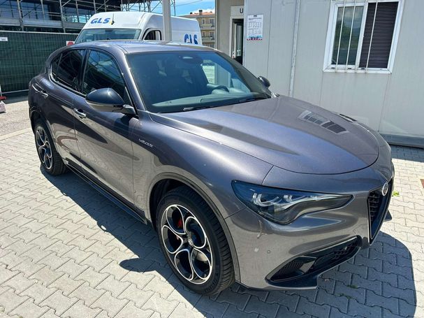 Alfa Romeo Stelvio 2.2 Q4 154 kW image number 2