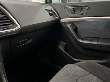 Car image 35