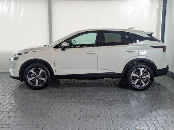 Nissan Qashqai 1.3 DIG-T N-CONNECTA 103 kW image number 4