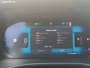 Car image 26