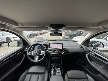 Car image 37