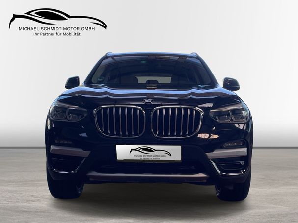 BMW X3 xDrive20i 135 kW image number 7