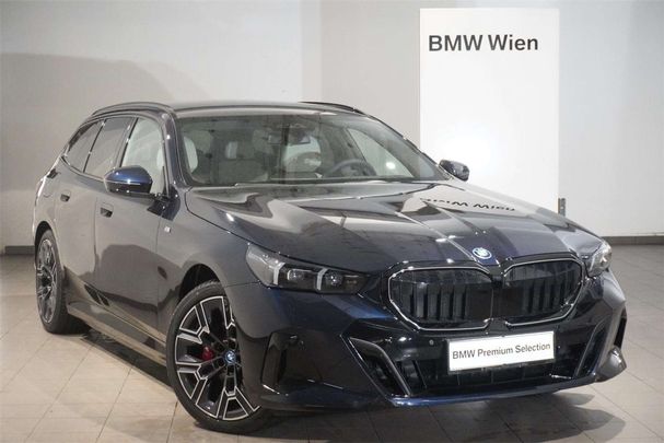 BMW 530 Touring xDrive 220 kW image number 1