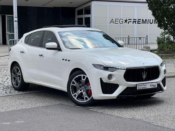 Maserati Levante Q4 257 kW image number 2